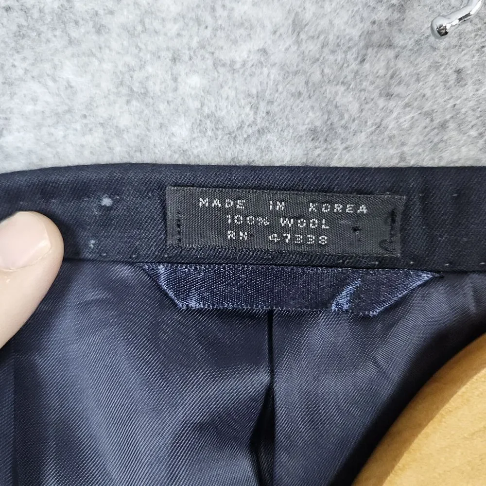 Jones New York Blazer Navy Blue Size 44L 100% Wool Brass 3-Button Ventless SNAGS